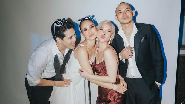 Resepsi Luna Maya dan Maxime Bouttier.