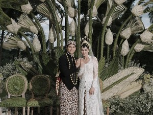 Pernikahan Outdoor Luna Maya dan Maxime Hampir Diguyur Hujan