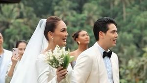 8 Gaya Luna Maya di Resepsi Pernikahan ke-2, Memukau Pakai Kalung Rp 1,5 M