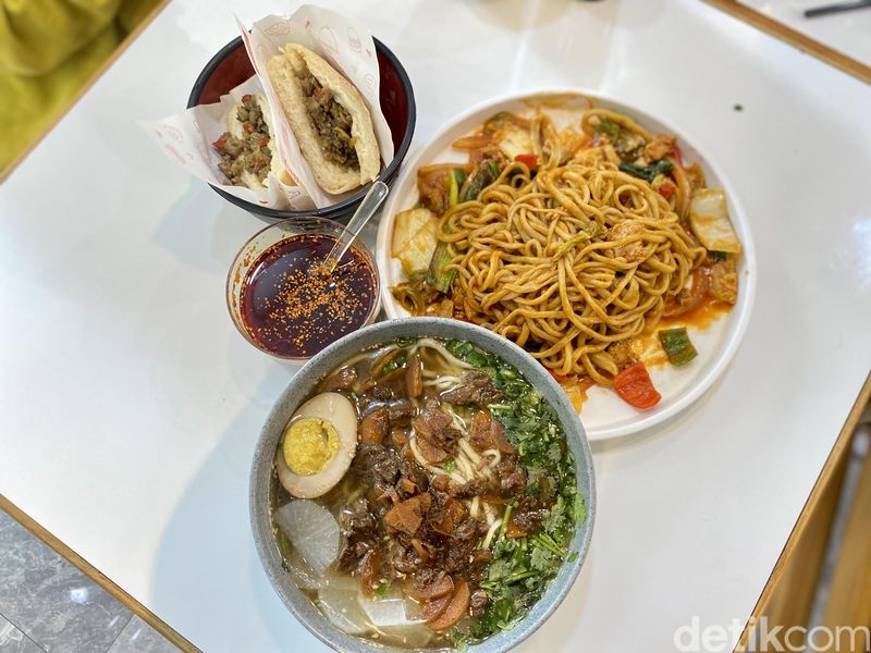 Ma Ji Lanzhou : Makan Lamian Autentik Halal Tersembunyi di Area Apartemen