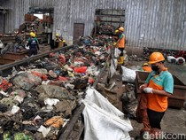 Melihat Pengolahan Sampah Jadi Bahan Bakar Alternatif di Bantar Gebang