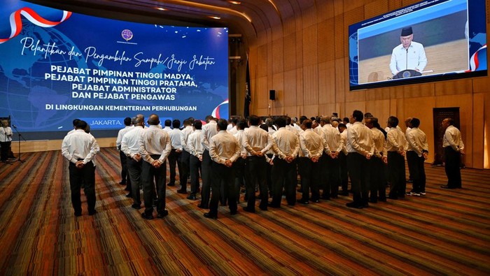 Menhub Rombak Jajaran Pejabat Kemenhub.