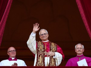 Apa Arti Habemus Papam yang Disebut Usai Paus Leo XIV Terpilih di Konklaf?