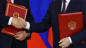Momen Pertemuan Putin-Xi Jinping Saat India-Pakistan Memanas