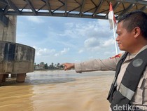 Potret Fender Jembatan Gentala Arasy Usai Ditabrak Tongkang Batu Bara