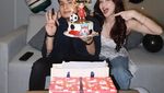 Regina Phoenix Hobi Kulineran Saat Berlibur ke China hingga Sydney