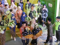 Tradisi Manten Tebu Tandai Musim Giling di Pabrik Gula Tulungagung