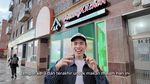 YouTuber Indonesia Cicip Gado-gado dan Ikan Bakar di New York
