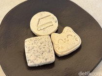 Gemasnya Sable Cookies Bentuk Kucing Maneki Neko di Toko Kue Mungil