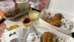 Begini Kenikmatan Chicken Tender dengan Saus Spesial yang Antre 1 Jam!
