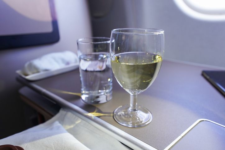 Pramugari Cathay Pacific Airways keliru berikan wine kepada bocah berusia 3 tahun