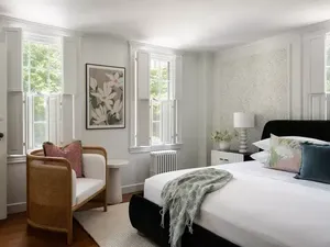 7 Inspirasi Desain Kamar Tidur buat Pasangan biar Berasa Honeymoon Terus