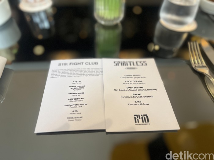 Dessert Lak-Lak dan Kedondong Spesial di Resto Peraih Penghargaan Dessert Lak-Lak dan Kedondong Spesial di Resto Peraih Penghargaan
