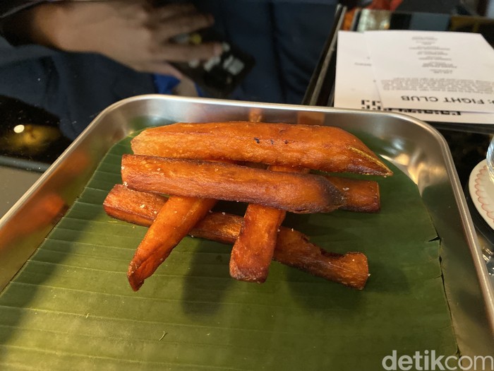 Dessert Lak-Lak dan Kedondong Spesial di Resto Peraih Penghargaan Dessert Lak-Lak dan Kedondong Spesial di Resto Peraih Penghargaan