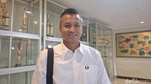 General Manager PLN Unit Induk Distribusi (UID) Bali, Eric Rossi Priyo Nugroho, usai menghadiri pelantikan Pengurus Daerah Keluarga Alumni Gadjah Mada (KAGAMA) Bali. Sabtu (10/5/2025). (Fabiola Dianira)