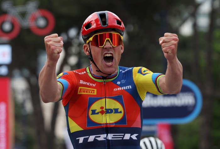 Cycling - Giro d'Italia - Stage 1 - Durazzo to Tirana - Albania - May 9, 2025 Lidl - Trek's Mads Pedersen celebrates winning stage 1 REUTERS/Florion Goga