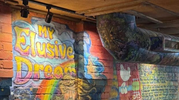 Kafe di Australia yang ternyata dikelola oleh sekte sesat bernama The Twelve Tribes