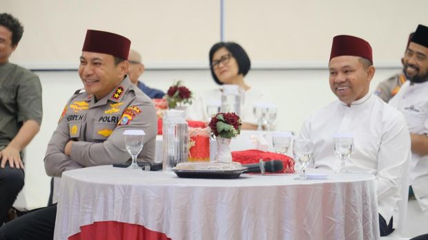 Kapolda Riau Irjen Herry Heryawan dan Gubernur Abdul Wahid