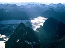 Mendaki Sendirian, Turis Inggris Hilang di Gunung Mitre Selandia Baru