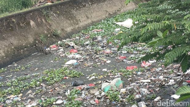 Kondisi kanal di Kelurahan Kapasa Raya, Kecamatan Biringkanaya, Kota Makassar.