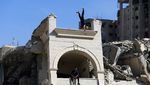 Saat Reruntuhan Jalur Gaza Jadi Lahan Bermain Parkour