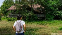 Berdasarkan pantauan pada hari Jumat (9/5/2025), pengunjung datang pada pukul 15.00 WIB menjelang tutup. Tidak begitu ramai memang. Sementara tempat ini relatif ramai pada akhir pekan karena kerap ada event.   