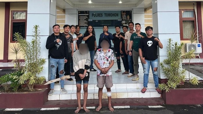 Polres Tomohon menangkap pelaku penikaman terhadap temannya hingga tewas saat sedang pesta miras.