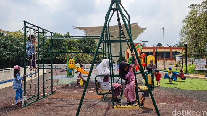 Taman Alun-alun Kota Depok