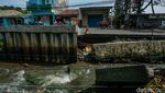 Ada Turap Kali di Depok Masih Terlihat Amblas, Ini Fotonya