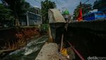 Ada Turap Kali di Depok Masih Terlihat Amblas, Ini Fotonya