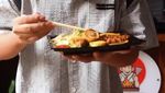Momen Aldy Maldini saat MnG di Kafe hingga Makan Teppanyaki