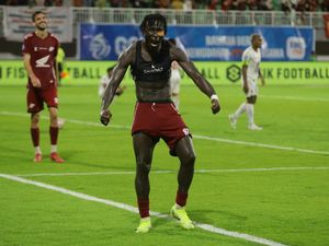 PSM Vs Persita: Gol Penalti Balotelli Bawa Juku Eja Memimpin 1-0