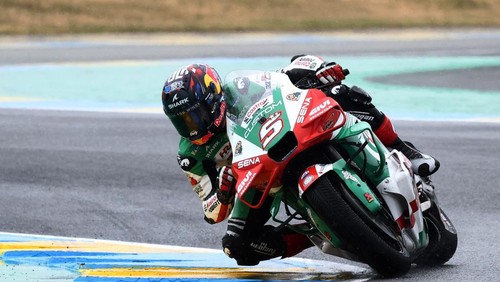 MotoGP - French Grand Prix - Bugatti Circuit, Le Mans, France - May 11, 2025 LCR Hondas Johann Zarco in action during the MotoGP race REUTERS/Stephane Mahe