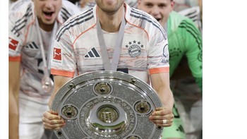 Setelah begitu lama dengan banyak gol dan pertandingan, Kane akhirnya memecahkan kutukan. Foto: X.com