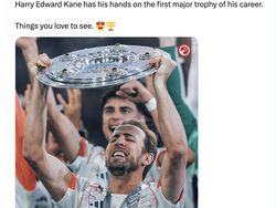 Momen Harry Kane Angkat Trofi Pertama, Netizen: Selamat