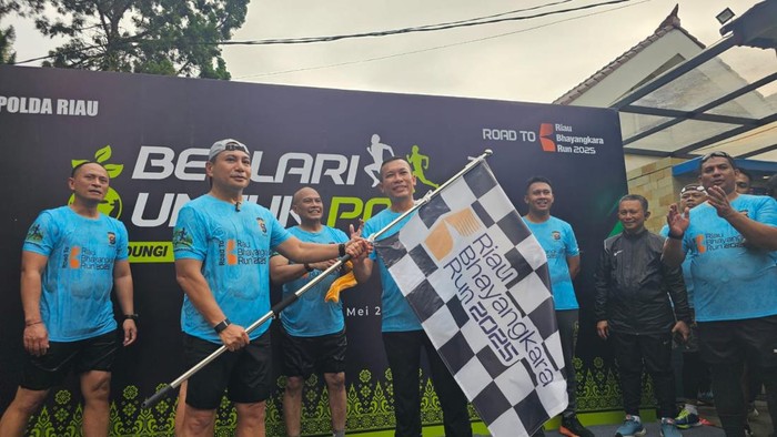 Polda Riau gelar Riau Bhayangkara Run 2025.