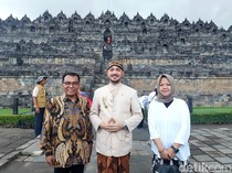 Giring Sambut Kedatangan Biksu Thudong Jelang Waisak di Borobudur