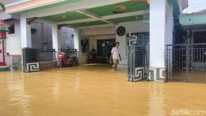Banjir Merendam 6 Kelurahan di Pamekasan