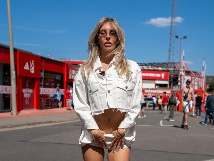 Artis Bokep Bonnie Blue Digerebek di Bali, Pikap BangBus Diamankan