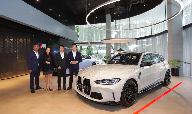 Dealer pertama BMW di Surabaya, dealer BMW M dengan konsep Retail.Next