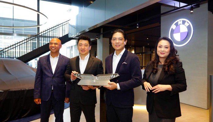 Dealer pertama BMW di Surabaya, dealer BMW M dengan konsep Retail.Next