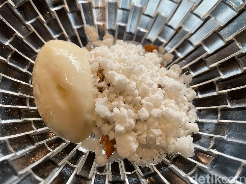 ESA Restaurant Sajikan Makanan Khas Jakarta dengan Gaya Fine Dining