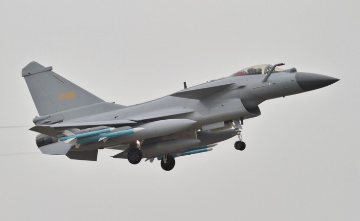 Jet J-10 China