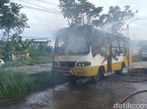 Bus Mahasiswa Unsri Terbakar, Diduga Korsleting Listrik