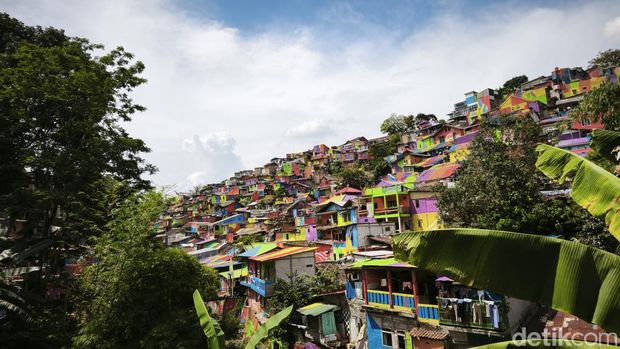 Lembur Katumbiri Bandung