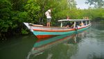 Menikmati Wisata Bahari Kawasan Mandeh Sumbar