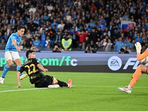 Gagal Menang, Napoli Hanya Unggul 1 Poin Atas Inter Milan