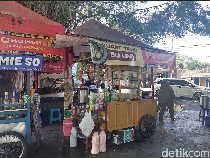 Waisak di Magelang Bawa Berkah, Pedagang hingga Toilet Umum Panen Rezeki