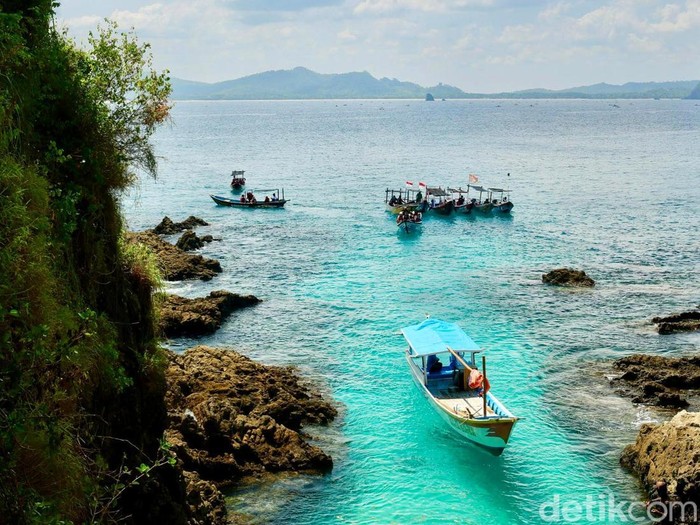 Potret Bupati Banyuwangi Ipuk Promosikan Pesona Pulau Mbedil