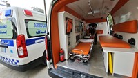 Selain klinik, fasilitas kesehatan KKHI juga menyediakan ambulans yang siap siaga melayani jemaah haji Indonesia. 